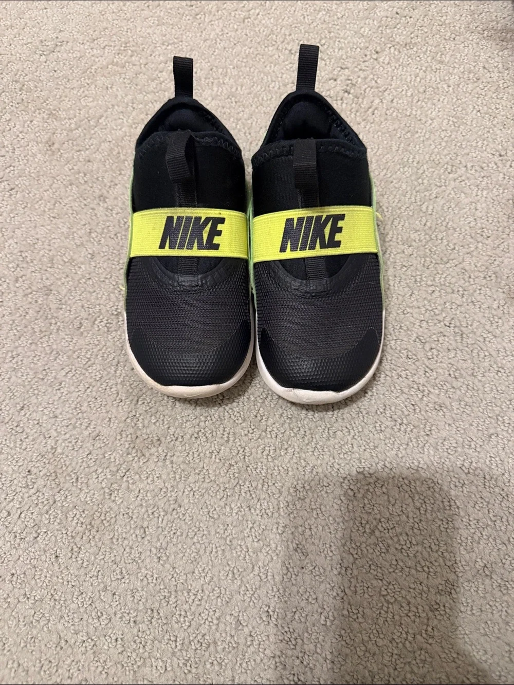 Nike kids flex runner